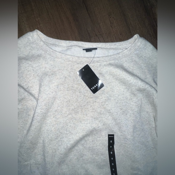 NWT Torrid Heathered Beige Crewneck Pullover - Picture 2 of 8